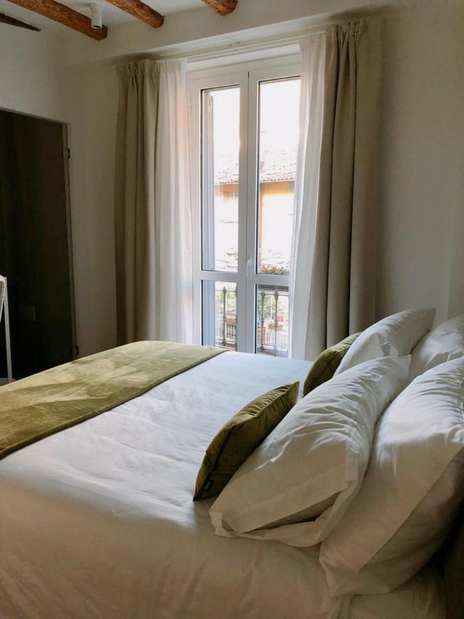 Foscolo 9 Room - Breakfast Como Luaran gambar